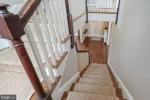 Entry Way - 20 Cooper Ave, Marlton, NJ 08053 photo 6 of 7