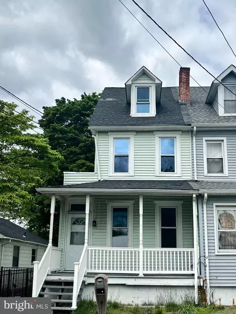 115 Hulme St, Mount Holly, NJ 08060