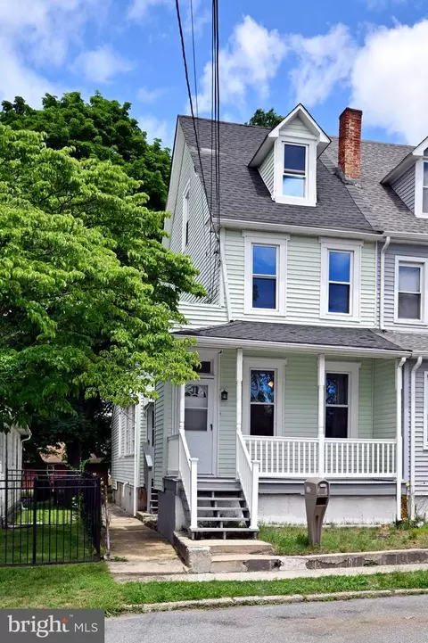 115 Hulme St, Mount Holly, NJ 08060