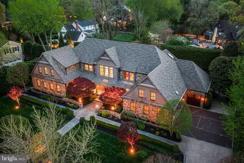 728 Mill St, Moorestown, NJ 08057