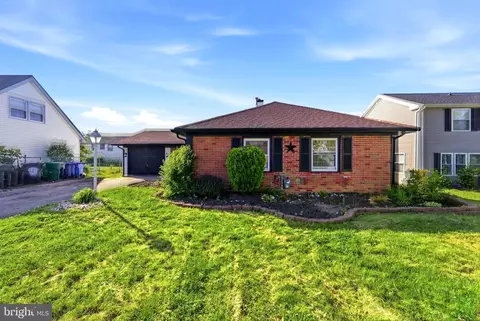 15 Melrose Ln, Willingboro, NJ 08046