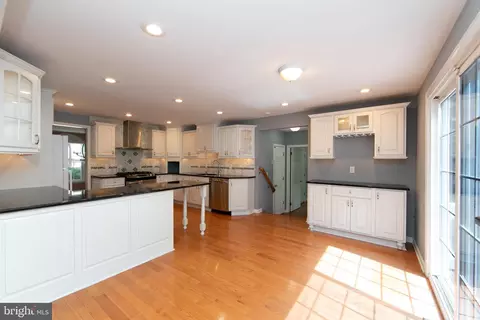 Kitchen - 2 Jay Ct, Marlton, NJ 08053 photo 2 of 2