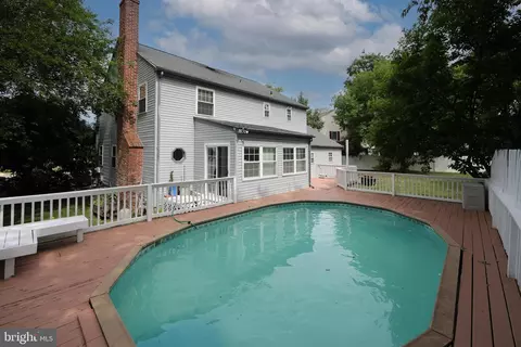 Exterior - 2 Jay Ct, Marlton, NJ 08053 photo 10 of 11