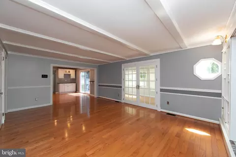 Living - 2 Jay Ct, Marlton, NJ 08053 photo 7 of 8