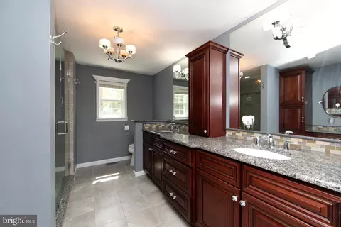 Bath - 2 Jay Ct, Marlton, NJ 08053 photo 1 of 3