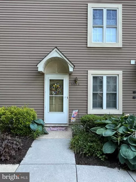 3003 A Heatherstone Ct, Mount Laurel, NJ 08054