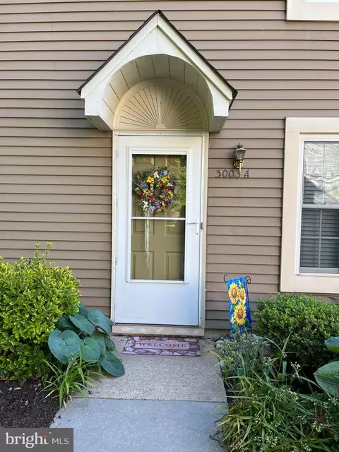 3003 A Heatherstone Ct, Mount Laurel, NJ 08054