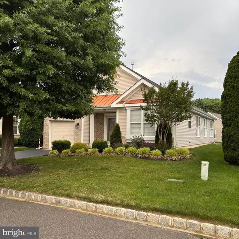 137 Paisley Pl, Hainesport, NJ 08036