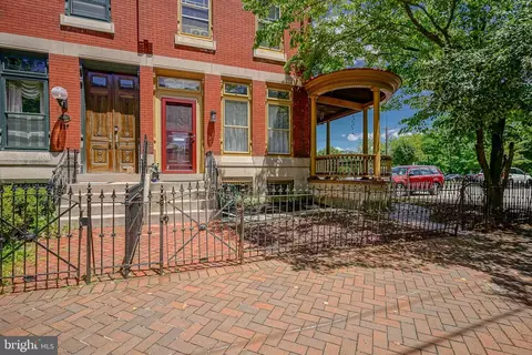 339 E Union St, Burlington, NJ 08016