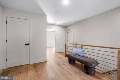 Entry Way - 319 E Central Ave, Moorestown, NJ 08057 photo 7 of 10