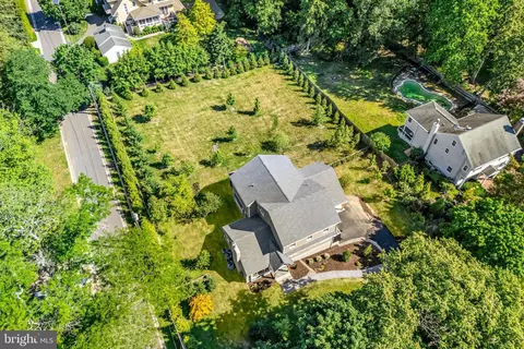 View/Area - 319 E Central Ave, Moorestown, NJ 08057 photo 2 of 6