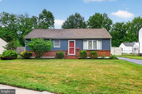 43 Abington Ave, Marlton, NJ 08053