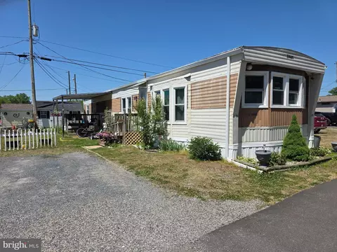 181 Cookstown New Egypt Rd #A-11, Wrightstown, NJ 08562