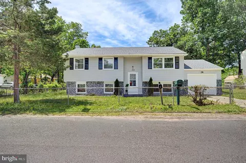 303 Bayberry St, Browns Mills, NJ 08015