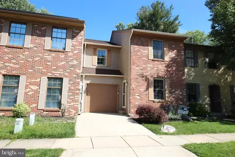 8 Norwood Ct, Medford, NJ 08055