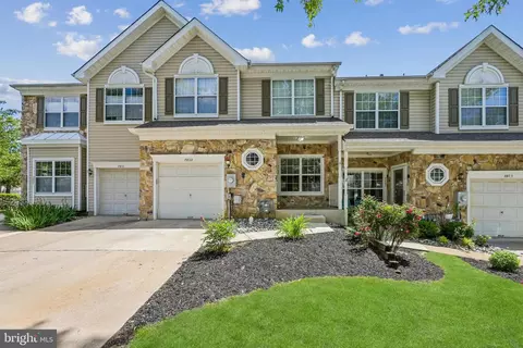 7802 Normandy Dr, Mount Laurel, NJ 08054
