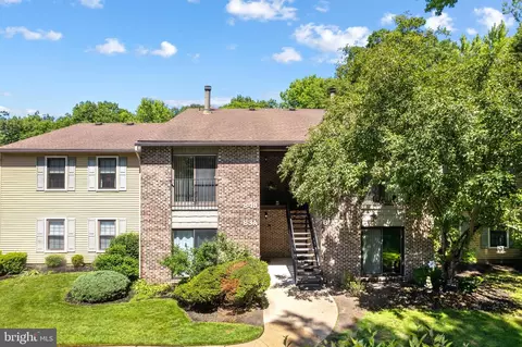 84 W B W Bluebell Ln, Mount Laurel, NJ 08054