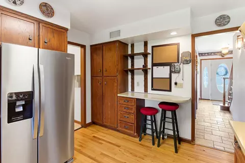 Kitchen - 8 Edwards Dr, Wrightstown, NJ 08562 photo 2 of 2