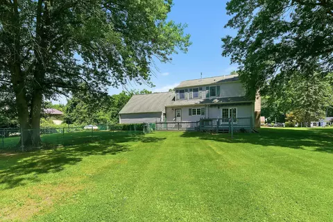 Exterior - 8 Edwards Dr, Wrightstown, NJ 08562 photo 6 of 7