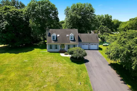 View/Area - 8 Edwards Dr, Wrightstown, NJ 08562 photo 2 of 6
