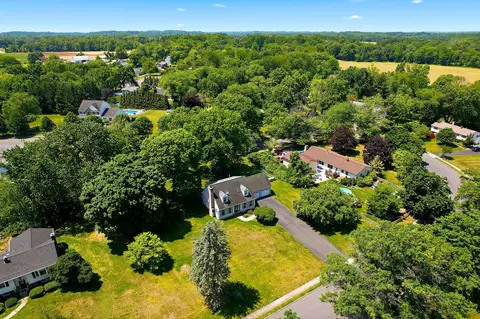View/Area - 8 Edwards Dr, Wrightstown, NJ 08562 photo 5 of 6