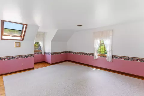 Bedroom - 8 Edwards Dr, Wrightstown, NJ 08562 photo 3 of 3