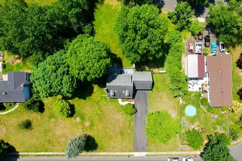 View/Area - 8 Edwards Dr, Wrightstown, NJ 08562 photo 4 of 6