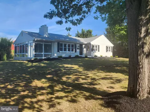 22 Haines Ave, Medford, NJ 08055