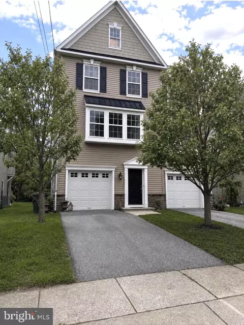 602 Cinnaminson St, Riverton, NJ 08077