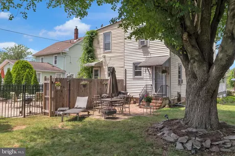 Exterior - 310 E 3rd St, Moorestown, NJ 08057 photo 5 of 8