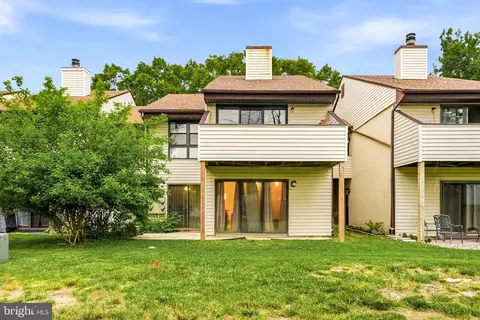 18 E A E Daisy Ln #A, Mount Laurel, NJ 08054
