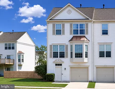 11 Winterberry Pl, Delran, NJ 08075