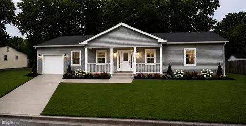 21 Bobwhite Blvd, Browns Mills, NJ 08015
