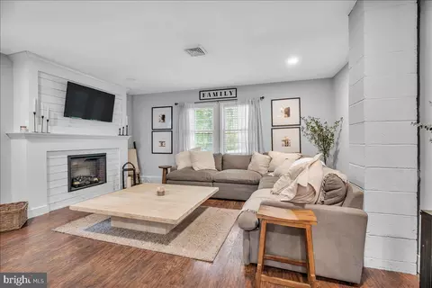 626 Avenue D, Southampton, NJ 08088