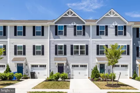 9 F Floyd Ave, Beverly, NJ 08010