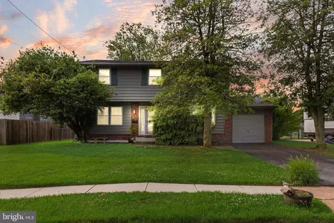 711 Cornell Ave, Cinnaminson, NJ 08077