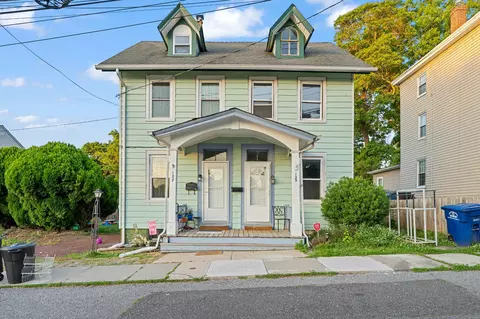 125 Schooley St, Moorestown, NJ 08057