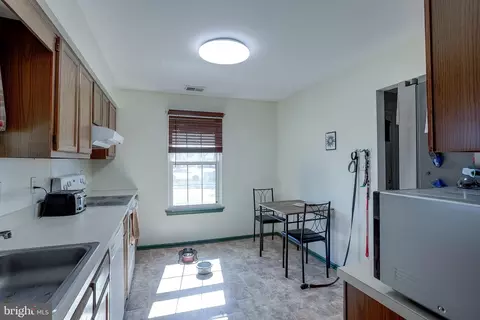 Kitchen - 12 E Oleander Dr, Mount Laurel, NJ 08054 photo 1 of 1