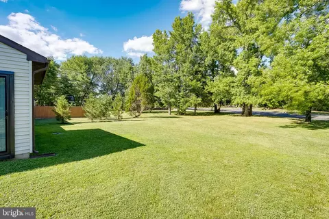 Exterior - 12 E Oleander Dr, Mount Laurel, NJ 08054 photo 3 of 4