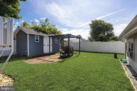 Exterior - 7 Rose Ave, Maple Shade, NJ 08052 photo 6 of 7
