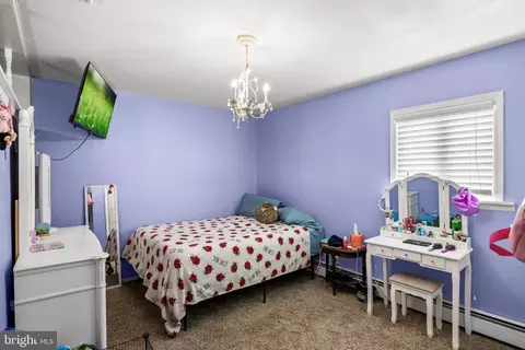 Bedroom - 7 Rose Ave, Maple Shade, NJ 08052 photo 3 of 4