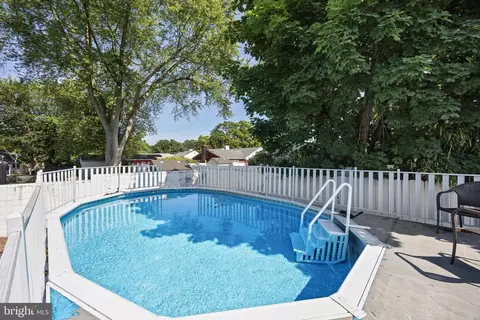 Exterior - 7 Rose Ave, Maple Shade, NJ 08052 photo 5 of 7