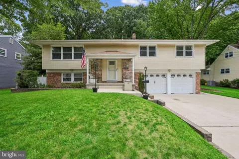 114 Chatham Rd, Mount Laurel, NJ 08054