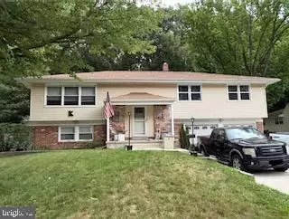 114 Chatham Rd, Mount Laurel, NJ 08054