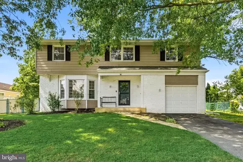 702 Wood Ln, Cinnaminson, NJ 08077