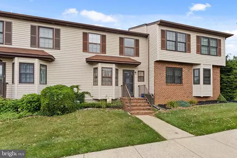 3 Roberts Ct, Bordentown, NJ 08505
