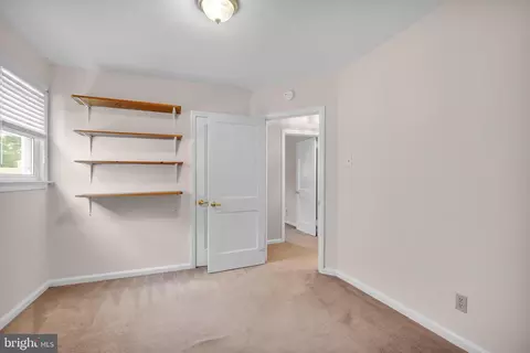 Bedroom - 19 Paul Rd, Maple Shade, NJ 08052 photo 3 of 4