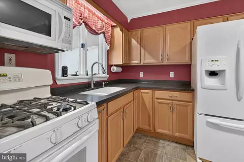 Kitchen - 803 Devon Rd, Riverside, NJ 08075 photo 1 of 4
