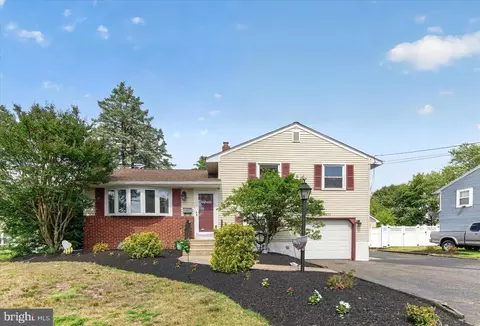 803 Devon Rd, Riverside, NJ 08075