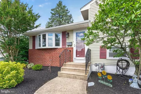 Exterior - 803 Devon Rd, Riverside, NJ 08075 photo 4 of 14